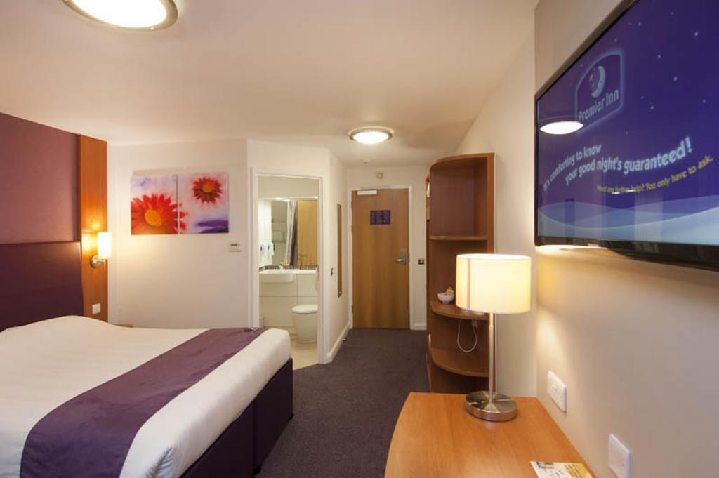 Premier Inn Reading Central Dış mekan fotoğraf