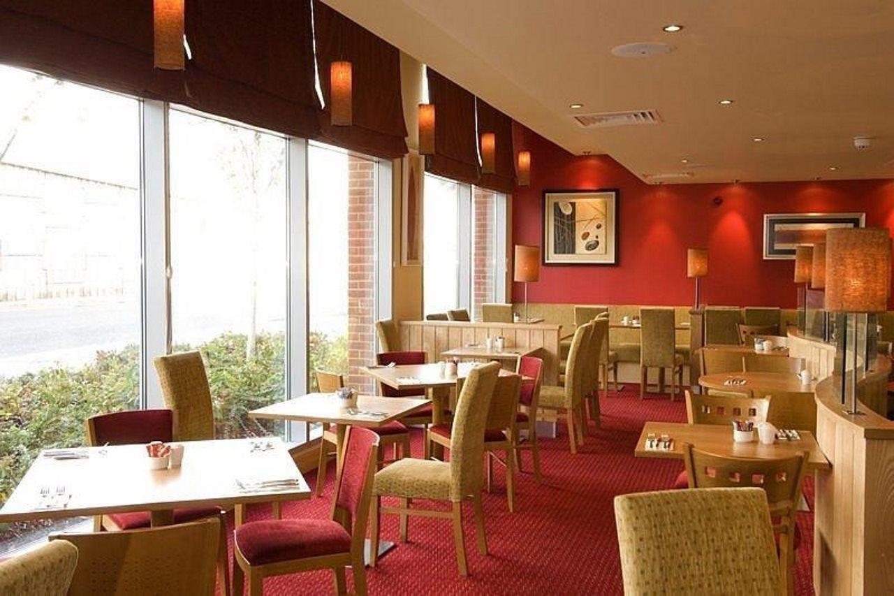 Premier Inn Reading Central Dış mekan fotoğraf